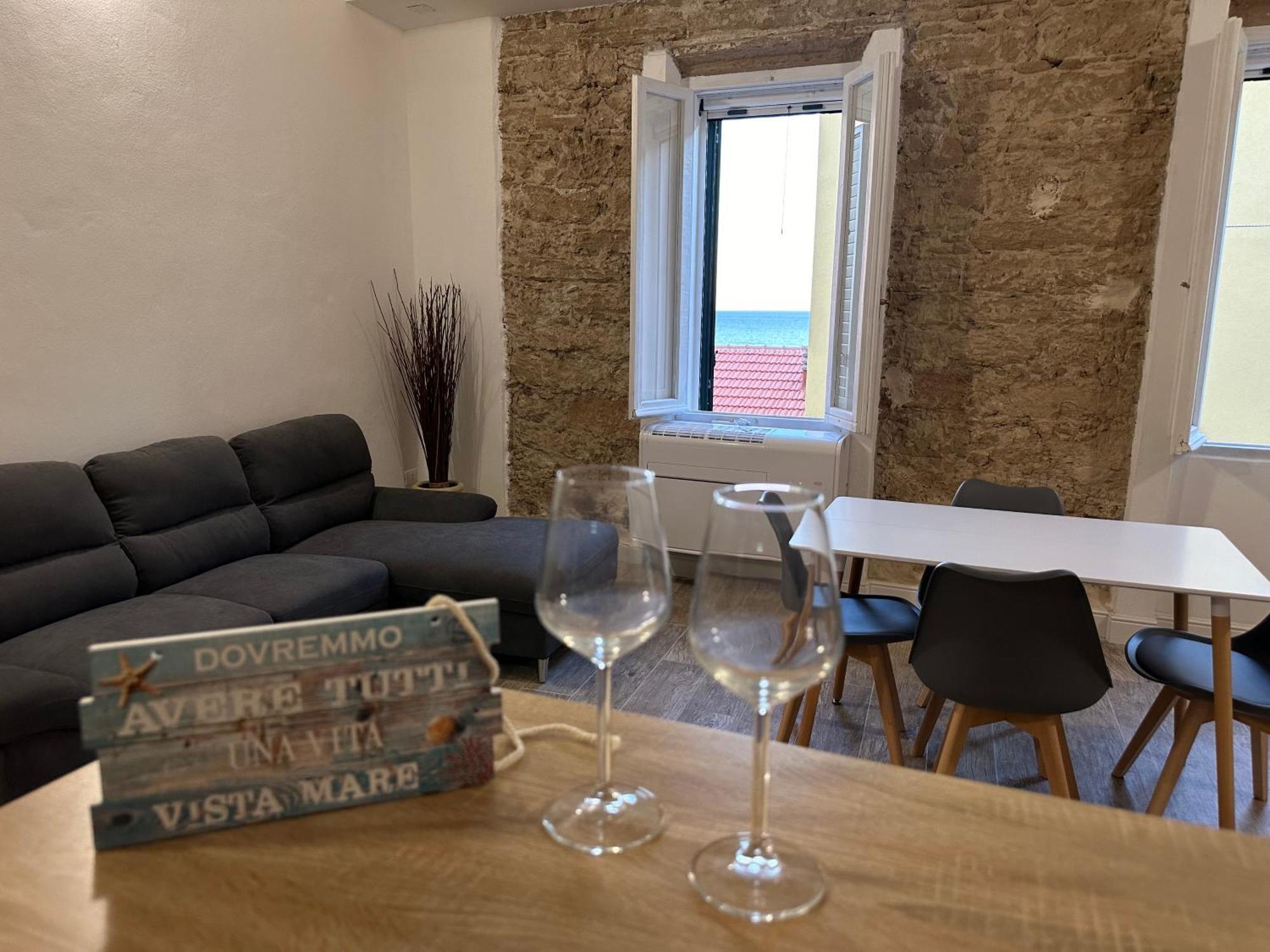 Ferienwohnung La Dimora Dei Bastioni Alghero Exterior foto
