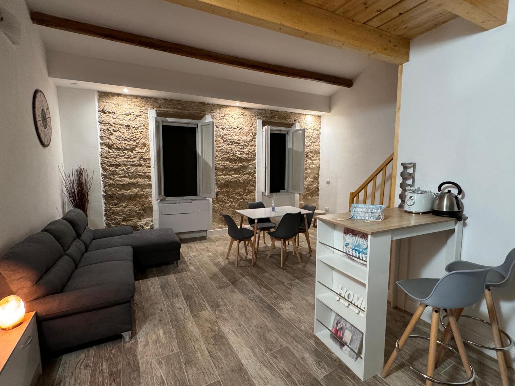 Ferienwohnung La Dimora Dei Bastioni Alghero Exterior foto